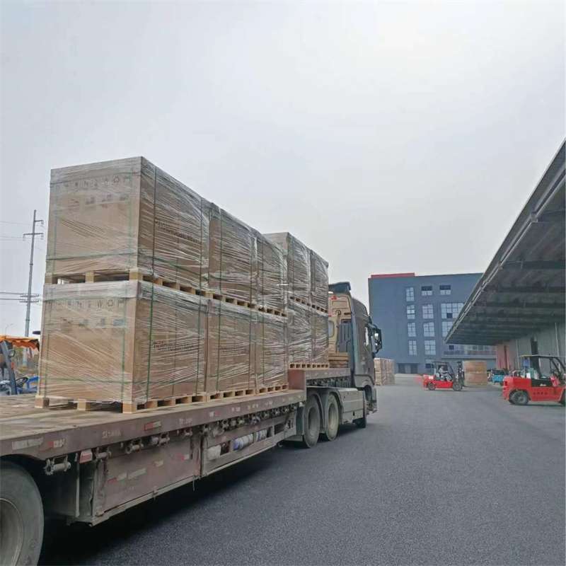 威信县阿瓦提县：物流专线的高效货运之旅